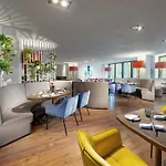 Отель Clarion Congress