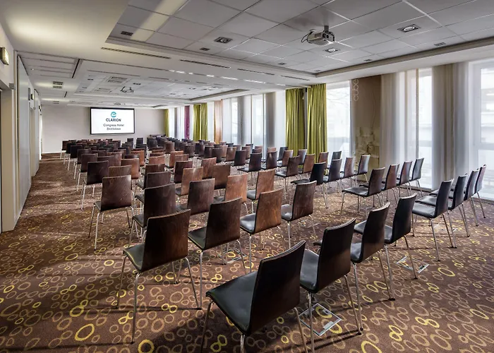 酒店 Clarion Congress 4*