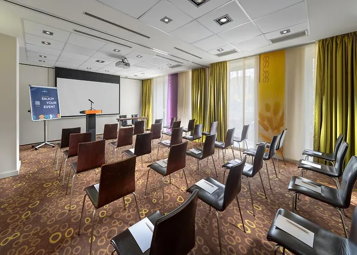 Отель Clarion Congress