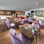 Clarion Congress Hotel